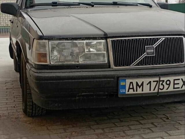 Черный Вольво 940, объемом двигателя 2.4 л и пробегом 502 тыс. км за 2500 $, фото 1 на Automoto.ua