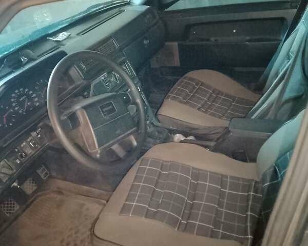 Чорний Вольво 940, об'ємом двигуна 2.3 л та пробігом 100 тис. км за 1500 $, фото 5 на Automoto.ua
