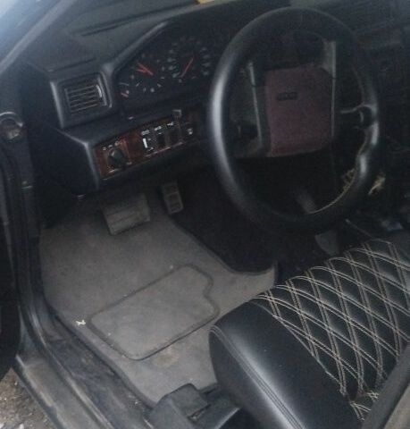 Серый Вольво 940, объемом двигателя 2.3 л и пробегом 260 тыс. км за 2200 $, фото 1 на Automoto.ua