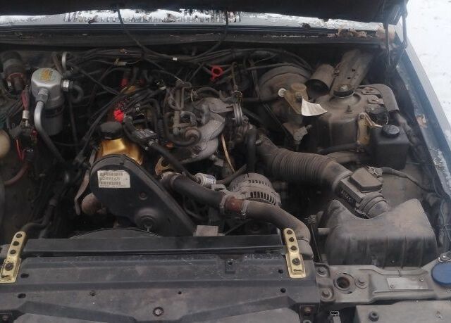 Серый Вольво 940, объемом двигателя 2.3 л и пробегом 260 тыс. км за 2200 $, фото 8 на Automoto.ua