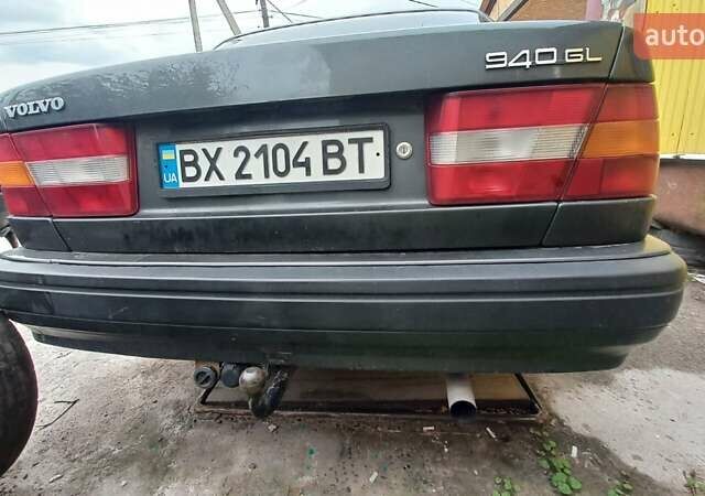 Серый Вольво 940, объемом двигателя 2.32 л и пробегом 497 тыс. км за 2400 $, фото 1 на Automoto.ua