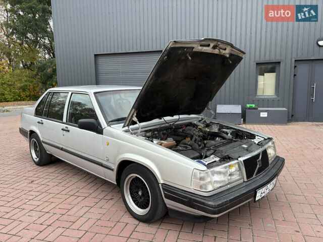 Вольво 940 1992 в Знаменке на Automoto.ua Серый Вольво 940, объемом двигателя 2.3 л и пробегом 168 тыс. км за 1900 $, фото 16 на Automoto.ua