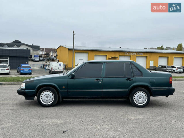 Зеленый Вольво 940, объемом двигателя 2.3 л и пробегом 570 тыс. км за 1800 $, фото 3 на Automoto.ua