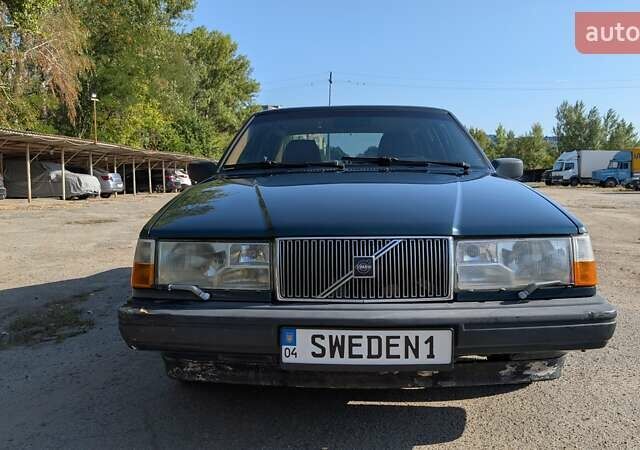 Зеленый Вольво 940, объемом двигателя 2.3 л и пробегом 260 тыс. км за 3300 $, фото 1 на Automoto.ua