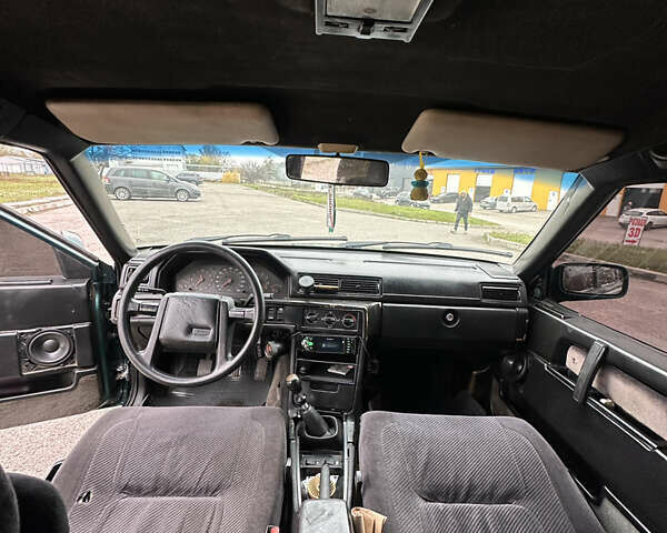 Зеленый Вольво 940, объемом двигателя 2.3 л и пробегом 570 тыс. км за 1800 $, фото 7 на Automoto.ua