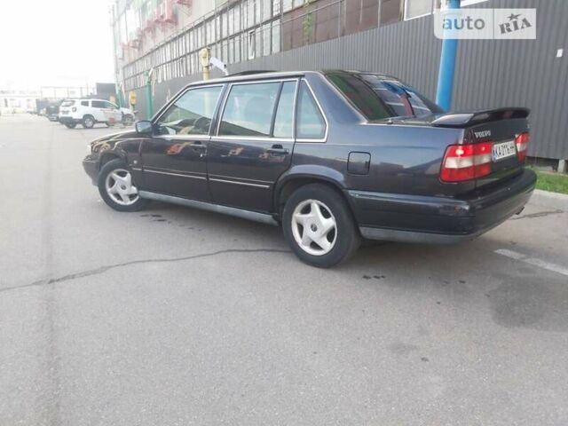 Черный Вольво 960, объемом двигателя 2.5 л и пробегом 377 тыс. км за 2150 $, фото 7 на Automoto.ua