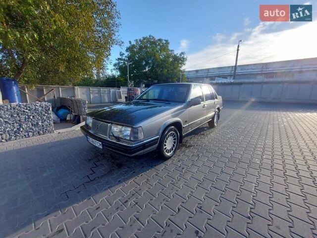Серый Вольво 960, объемом двигателя 2.9 л и пробегом 283 тыс. км за 3500 $, фото 6 на Automoto.ua