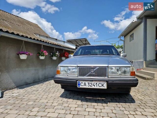 Серый Вольво 960, объемом двигателя 2.92 л и пробегом 370 тыс. км за 2900 $, фото 8 на Automoto.ua
