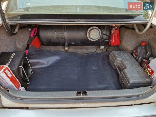 Серый Вольво 960, объемом двигателя 2.92 л и пробегом 370 тыс. км за 2900 $, фото 17 на Automoto.ua