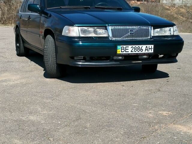 Зелений Вольво 960, об'ємом двигуна 2.9 л та пробігом 277 тис. км за 2500 $, фото 2 на Automoto.ua