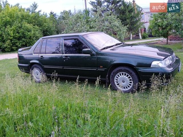 Зеленый Вольво 960, объемом двигателя 2.9 л и пробегом 370 тыс. км за 3100 $, фото 2 на Automoto.ua