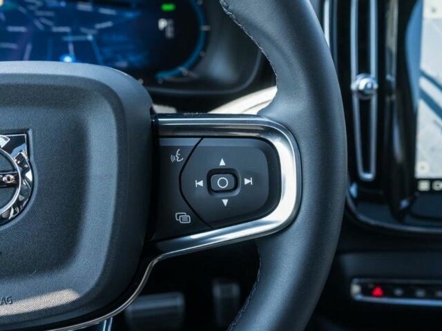 Серый Вольво A, объемом двигателя 0 л и пробегом 4 тыс. км за 63389 $, фото 24 на Automoto.ua