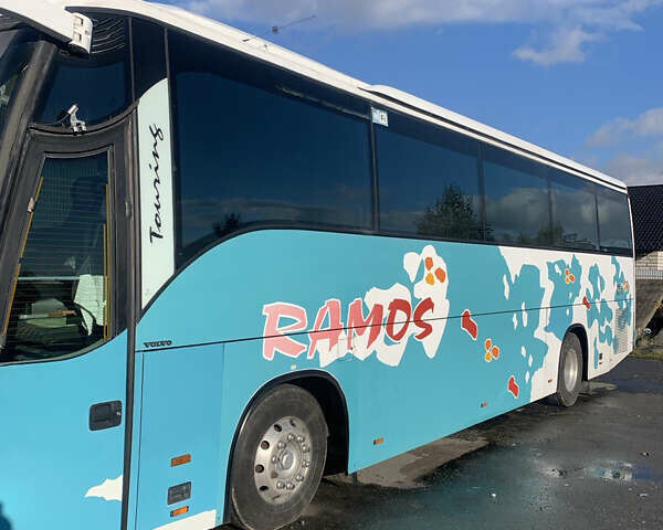 Білий Вольво Б12, об'ємом двигуна 12.13 л та пробігом 1000 тис. км за 21500 $, фото 2 на Automoto.ua