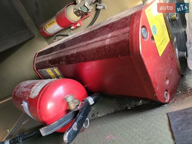 Белый Вольво Б12, объемом двигателя 12 л и пробегом 140 тыс. км за 69500 $, фото 19 на Automoto.ua
