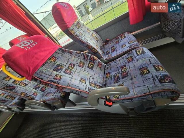 Белый Вольво Б12, объемом двигателя 12 л и пробегом 140 тыс. км за 69500 $, фото 11 на Automoto.ua