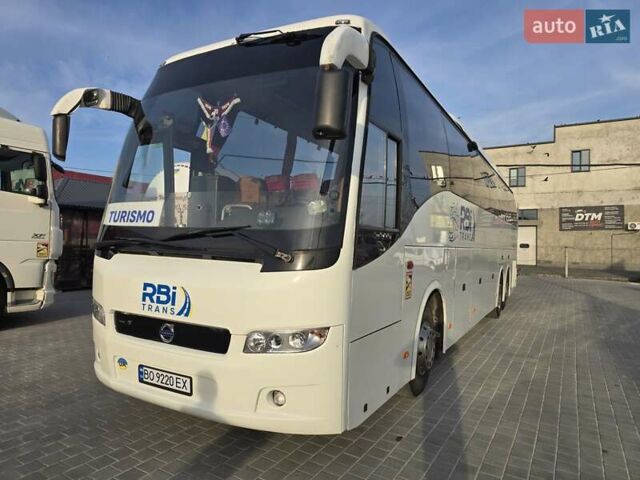 Белый Вольво Б12, объемом двигателя 12 л и пробегом 140 тыс. км за 69500 $, фото 9 на Automoto.ua