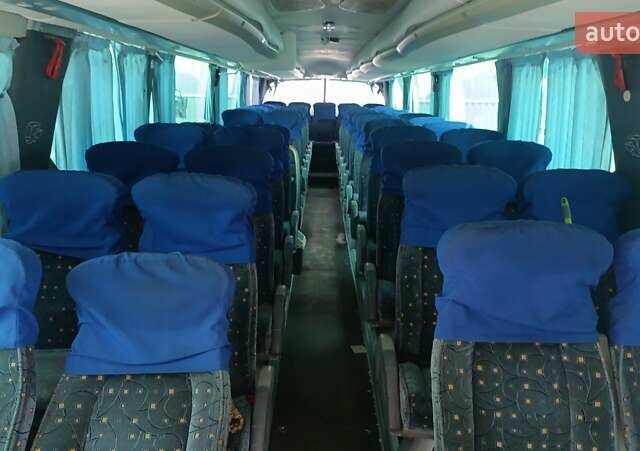 Белый Вольво Б12, объемом двигателя 12.13 л и пробегом 402 тыс. км за 39000 $, фото 17 на Automoto.ua