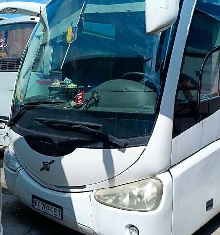 Белый Вольво Б12, объемом двигателя 12.13 л и пробегом 402 тыс. км за 39000 $, фото 22 на Automoto.ua