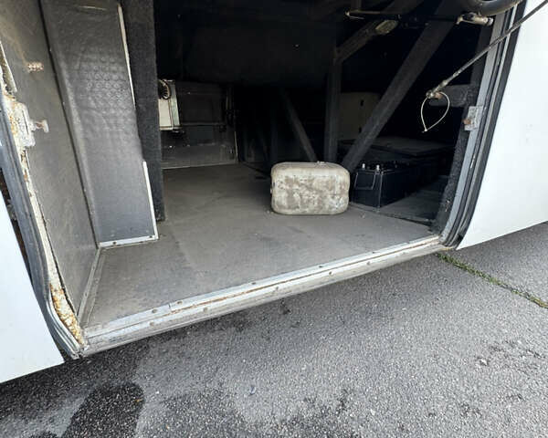 Белый Вольво B6, объемом двигателя 0 л и пробегом 896 тыс. км за 6500 $, фото 10 на Automoto.ua
