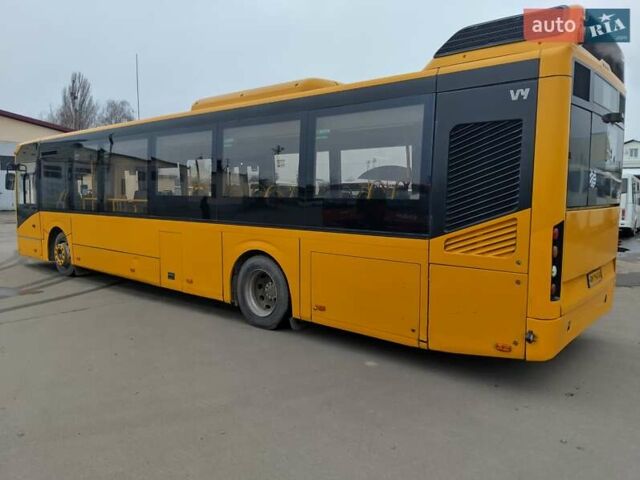 Желтый Вольво Б7Р, объемом двигателя 9.4 л и пробегом 500 тыс. км за 29900 $, фото 1 на Automoto.ua