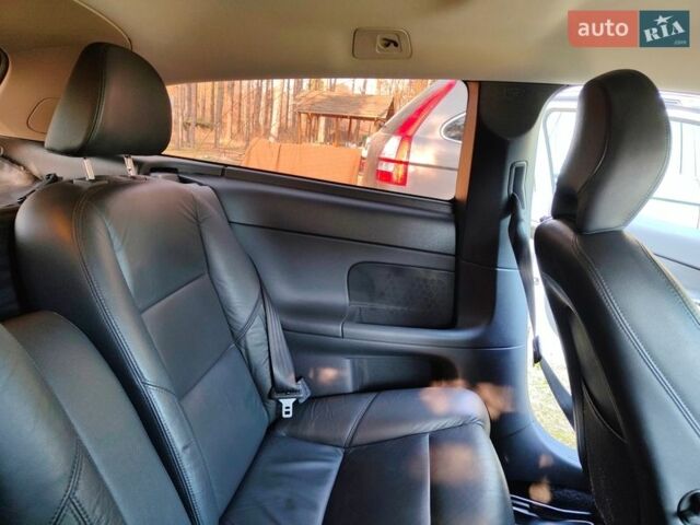 Білий Вольво C30, об'ємом двигуна 1.56 л та пробігом 300 тис. км за 5900 $, фото 9 на Automoto.ua