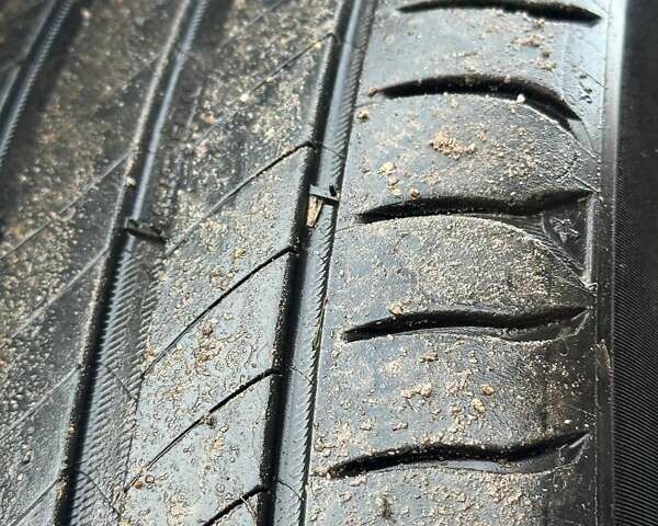 Белый Вольво Ц30, объемом двигателя 1.98 л и пробегом 196 тыс. км за 7600 $, фото 32 на Automoto.ua