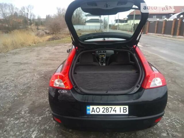 Черный Вольво Ц30, объемом двигателя 1.6 л и пробегом 298 тыс. км за 6200 $, фото 6 на Automoto.ua