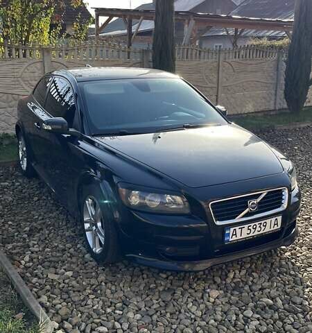 Черный Вольво Ц30, объемом двигателя 1.56 л и пробегом 455 тыс. км за 6500 $, фото 2 на Automoto.ua