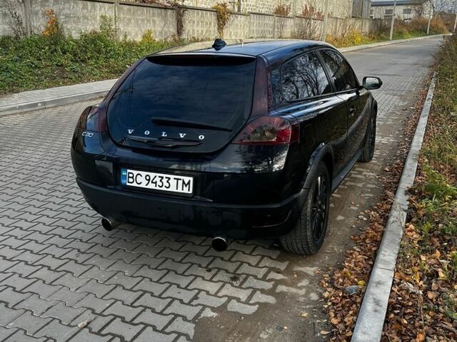 Чорний Вольво C30, об'ємом двигуна 1.56 л та пробігом 350 тис. км за 4100 $, фото 2 на Automoto.ua
