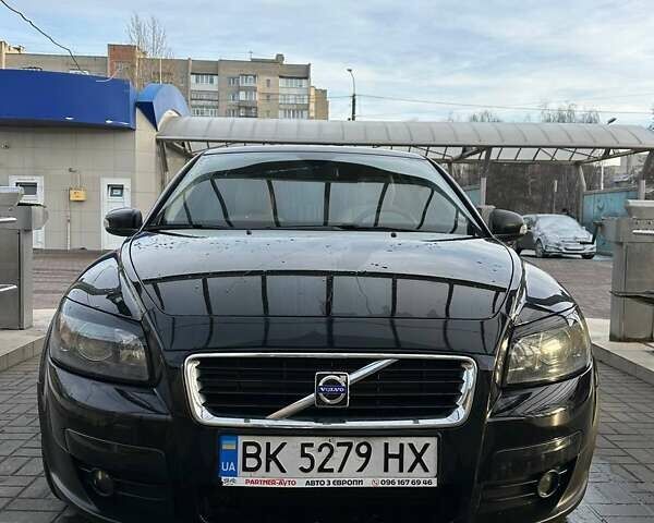Черный Вольво Ц30, объемом двигателя 1.6 л и пробегом 258 тыс. км за 6500 $, фото 14 на Automoto.ua