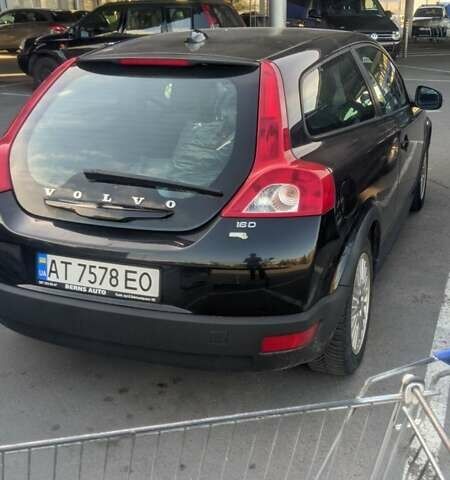 Черный Вольво Ц30, объемом двигателя 1.6 л и пробегом 230 тыс. км за 6000 $, фото 1 на Automoto.ua