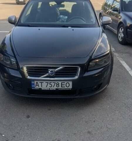 Черный Вольво Ц30, объемом двигателя 1.6 л и пробегом 230 тыс. км за 6000 $, фото 2 на Automoto.ua