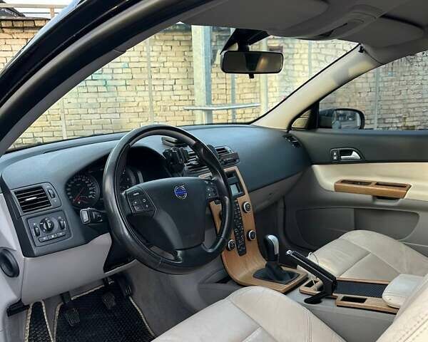 Черный Вольво Ц30, объемом двигателя 1.6 л и пробегом 258 тыс. км за 6500 $, фото 11 на Automoto.ua