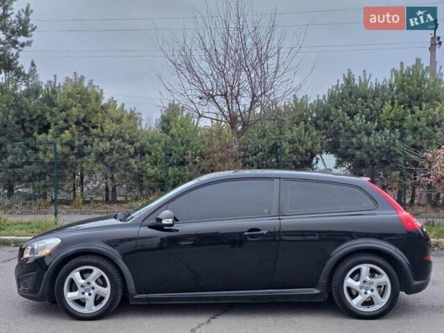 Черный Вольво Ц30, объемом двигателя 1.6 л и пробегом 245 тыс. км за 6799 $, фото 14 на Automoto.ua