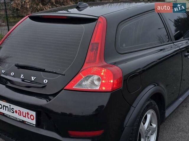 Черный Вольво Ц30, объемом двигателя 1.6 л и пробегом 245 тыс. км за 6799 $, фото 24 на Automoto.ua