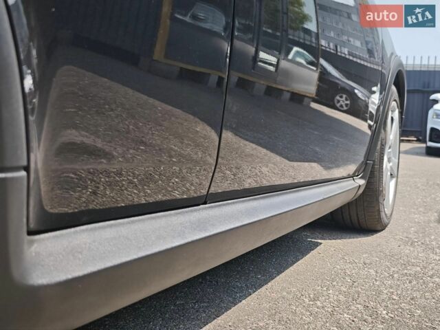 Черный Вольво Ц30, объемом двигателя 1.6 л и пробегом 251 тыс. км за 10350 $, фото 32 на Automoto.ua