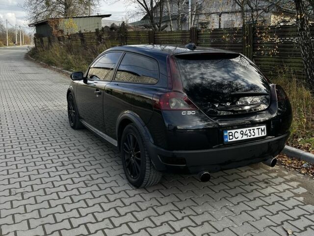 Черный Вольво Ц30, объемом двигателя 1.6 л и пробегом 348 тыс. км за 5600 $, фото 4 на Automoto.ua