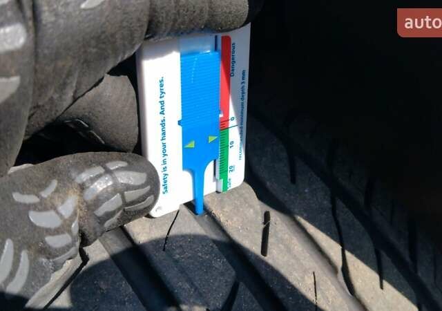 Коричневый Вольво Ц30, объемом двигателя 1.6 л и пробегом 250 тыс. км за 6200 $, фото 22 на Automoto.ua