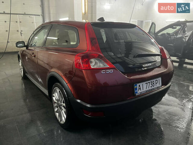 Коричневий Вольво C30, об'ємом двигуна 1.56 л та пробігом 252 тис. км за 6800 $, фото 4 на Automoto.ua