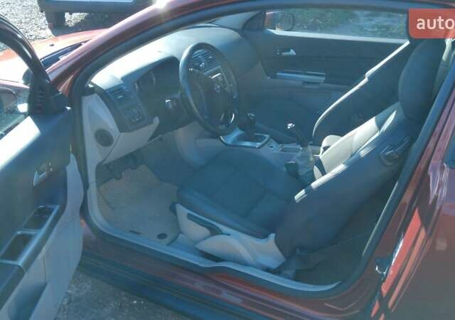 Коричневый Вольво Ц30, объемом двигателя 1.6 л и пробегом 250 тыс. км за 6200 $, фото 7 на Automoto.ua