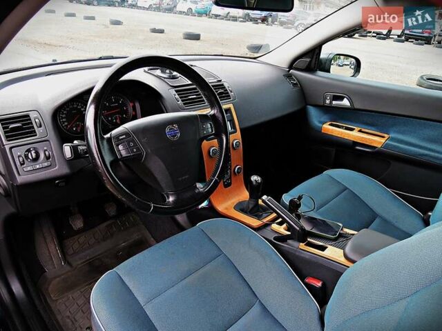 Вольво Ц30, объемом двигателя 1.6 л и пробегом 191 тыс. км за 7400 $, фото 5 на Automoto.ua