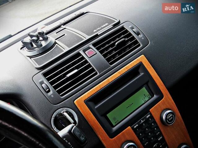 Вольво Ц30, объемом двигателя 1.6 л и пробегом 191 тыс. км за 7400 $, фото 10 на Automoto.ua