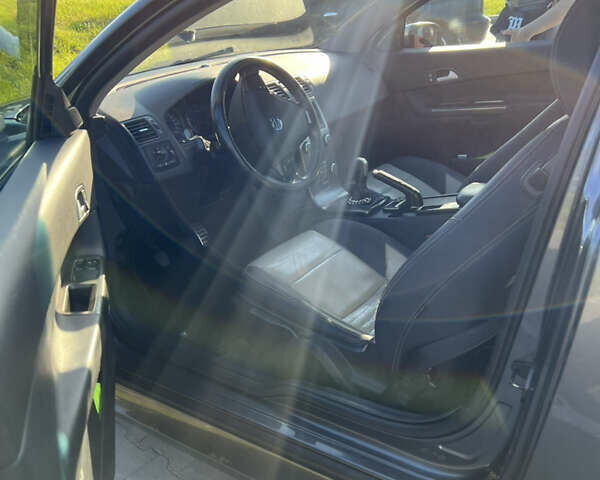 Серый Вольво Ц30, объемом двигателя 2 л и пробегом 245 тыс. км за 7500 $, фото 28 на Automoto.ua