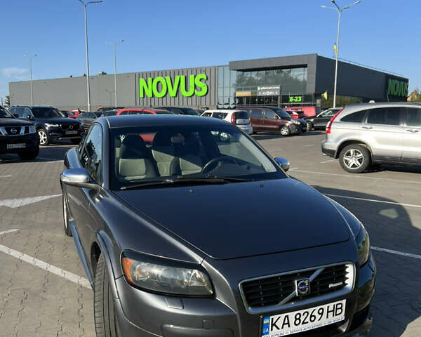 Серый Вольво Ц30, объемом двигателя 2 л и пробегом 245 тыс. км за 7500 $, фото 20 на Automoto.ua