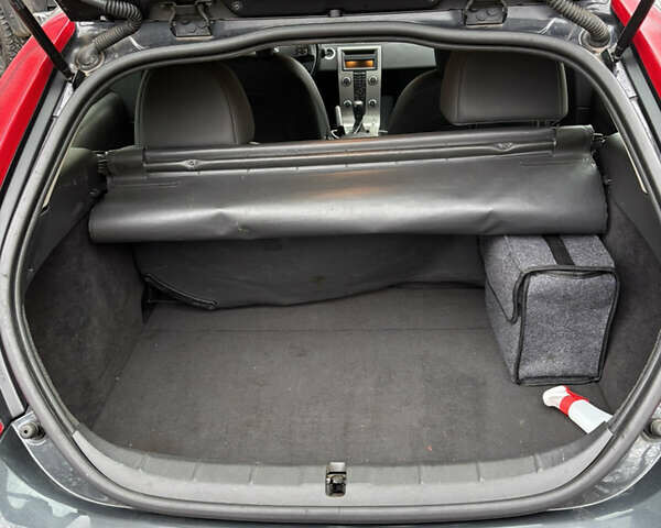 Сірий Вольво C30, об'ємом двигуна 1.6 л та пробігом 258 тис. км за 6000 $, фото 12 на Automoto.ua