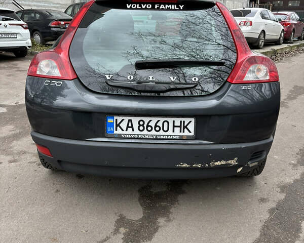 Сірий Вольво C30, об'ємом двигуна 1.6 л та пробігом 258 тис. км за 6000 $, фото 3 на Automoto.ua