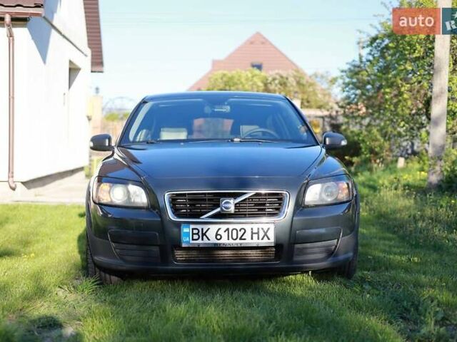 Сірий Вольво C30, об'ємом двигуна 1.6 л та пробігом 282 тис. км за 5700 $, фото 1 на Automoto.ua