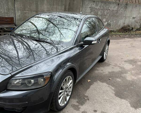 Сірий Вольво C30, об'ємом двигуна 1.6 л та пробігом 258 тис. км за 6000 $, фото 1 на Automoto.ua