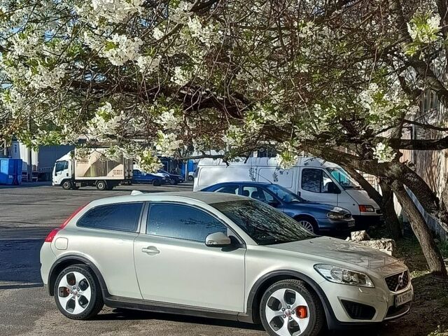 Сірий Вольво C30, об'ємом двигуна 2 л та пробігом 235 тис. км за 6200 $, фото 12 на Automoto.ua