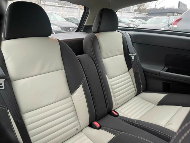 Серый Вольво Ц30, объемом двигателя 1.6 л и пробегом 249 тыс. км за 10000 $, фото 16 на Automoto.ua